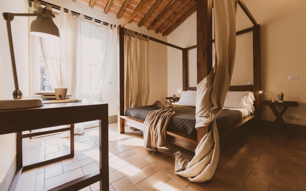 Borgo Le Colline Luxury Agriturismo In Tuscany กัมบาสซี แตร์เม ภายนอก รูปภาพ
