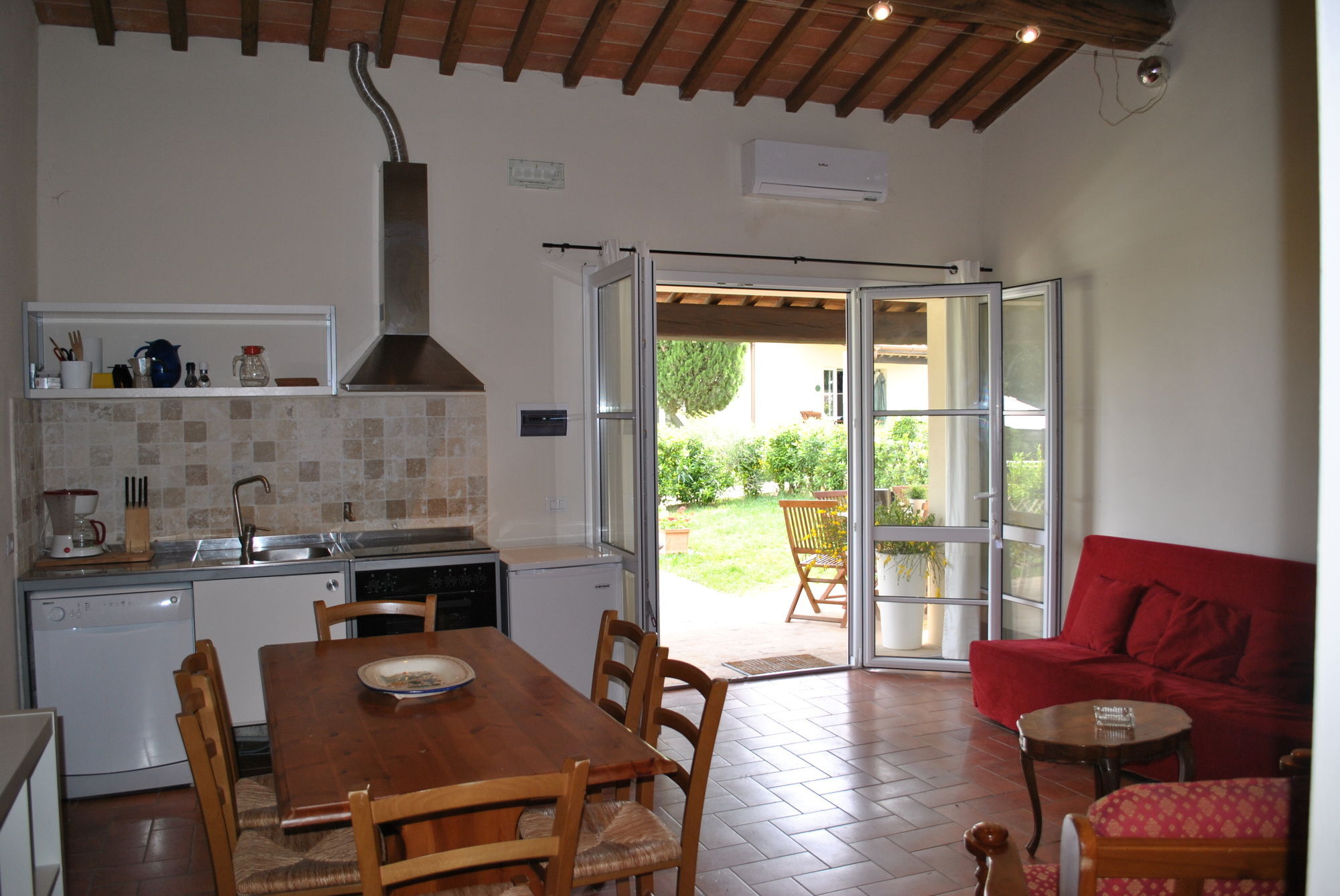 Borgo Le Colline Luxury Agriturismo In Tuscany กัมบาสซี แตร์เม ภายนอก รูปภาพ